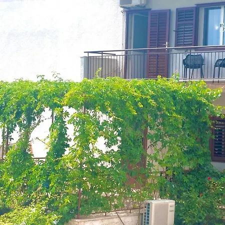 Apartment By The Sea - 6717