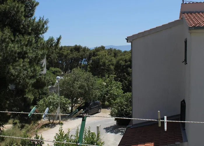 Apartment By The Sea - 6717 Makarska